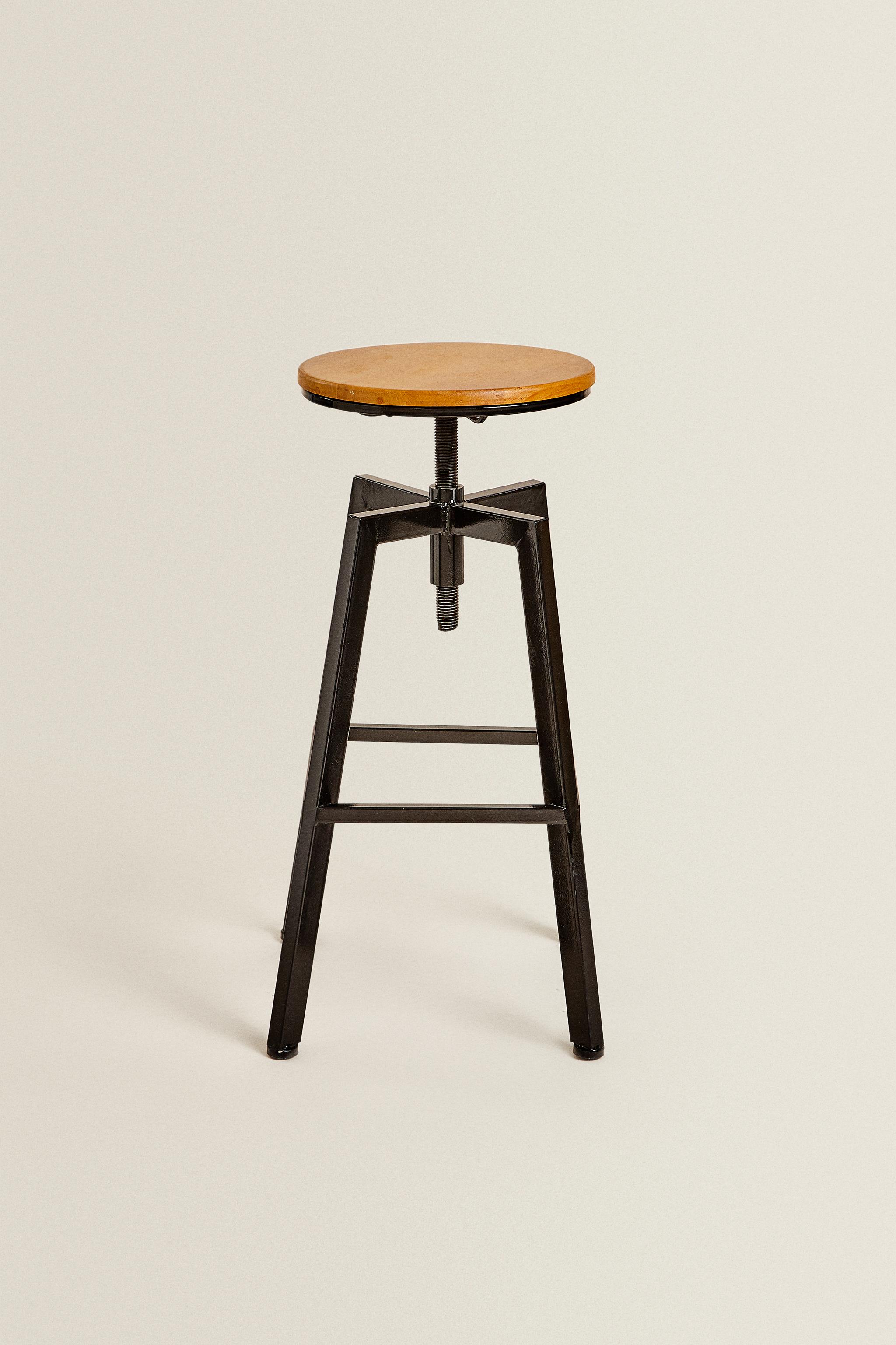 WOOD AND METAL SWIVEL BAR STOOL